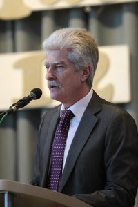 Bürgermeister Werner Amend bei seiner Ansprache zum neuen Jahr 2012